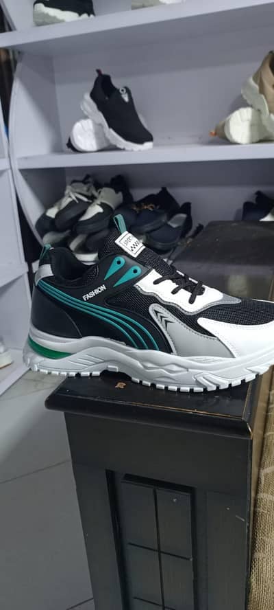 "Stylish Black & Green FASHION Sneakers - 2000" 