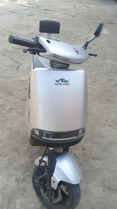 Electric Scooty for sale