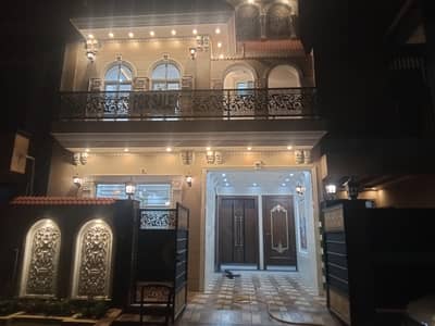 4 Beds 10 Marla Double Storey Brand New House For Sale Formanites Housing Scheme Lahore.