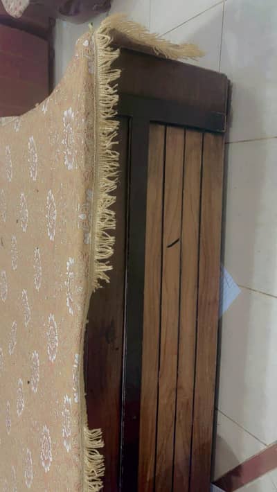 my brown colour double bed 100% ok