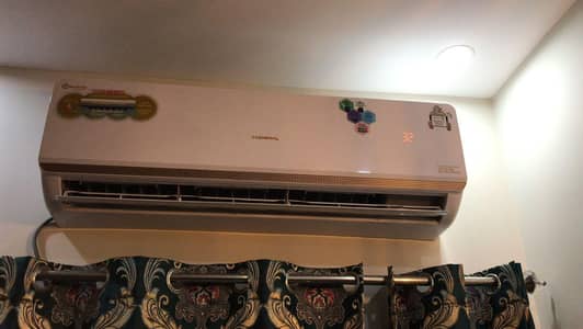 General 1.5 ton inverter heat and cool in new condition