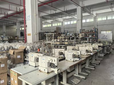 گارمنٹس کے کام لئے گاریگروں کی ضرورت ہے۔۔