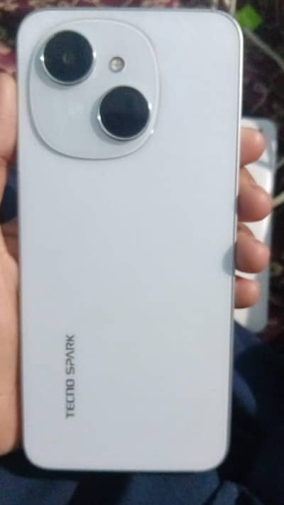Tecno spark
