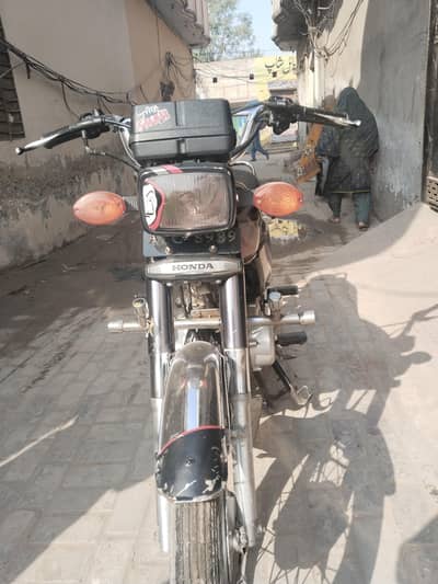 Honda 125 urgent sale
