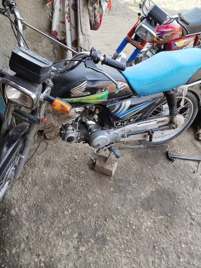 pak hero 70 cc motorcycle