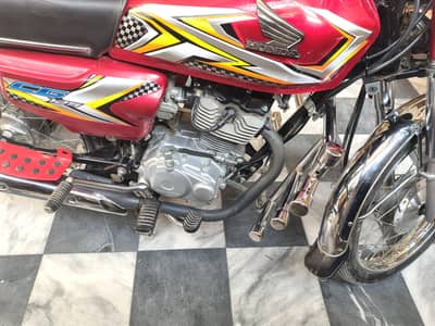Honda CG 125 2023 Red | Rawalpindi Reg | Excellent Condition