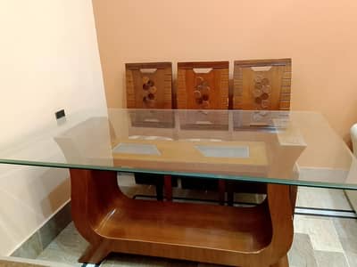 6 seater Dining Table