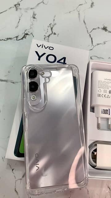 vivo y04 4+/64/