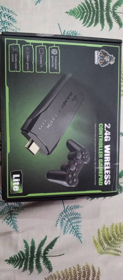 2.4G WIRELESS CONTROLLER GAMEPAD