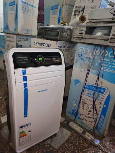 SKYWOOD PORTABLE AC DC INVERTER IMPORTED ENERGY SAVER HEAT AND COOL