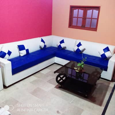 7 Seater slightly Used