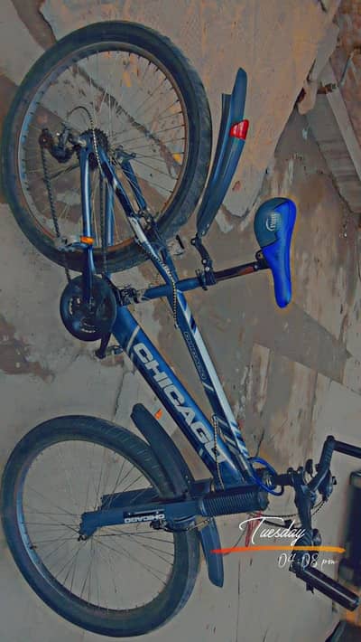 little bit of use gear cycle condition is almost new