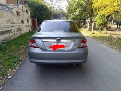 Honda city 2005 manual home use car 03234489703