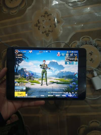 iPad mini 5 64gb water pack with original charger 10by10