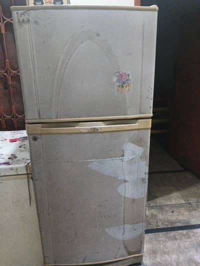 condition used refrigerator without compressor