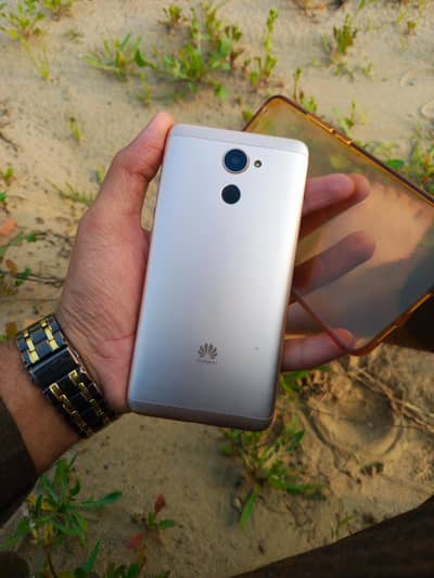 Huawei y7