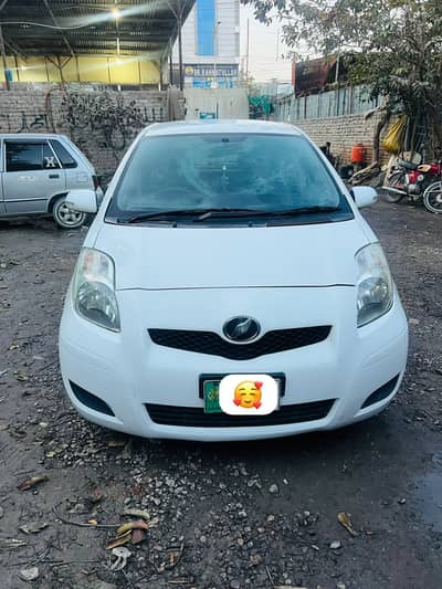 Vitz 2009 first onwer