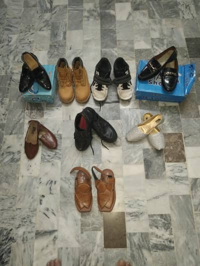 different  shoes  and different colours black brown silver