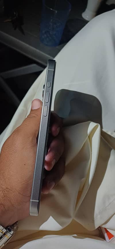 iphone 15 pro max jv