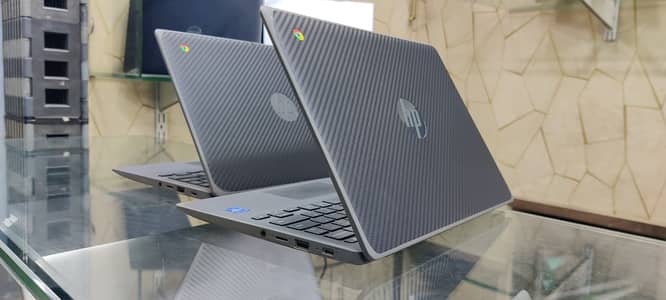 HP Chromebook G8 Celeron 4GB RAM 32GB SSD include Warranty