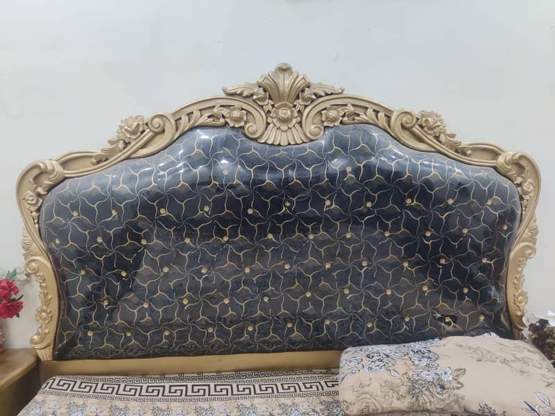 complete bed set 0