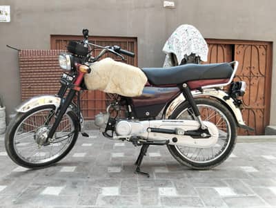 CD70 2014 model new condition