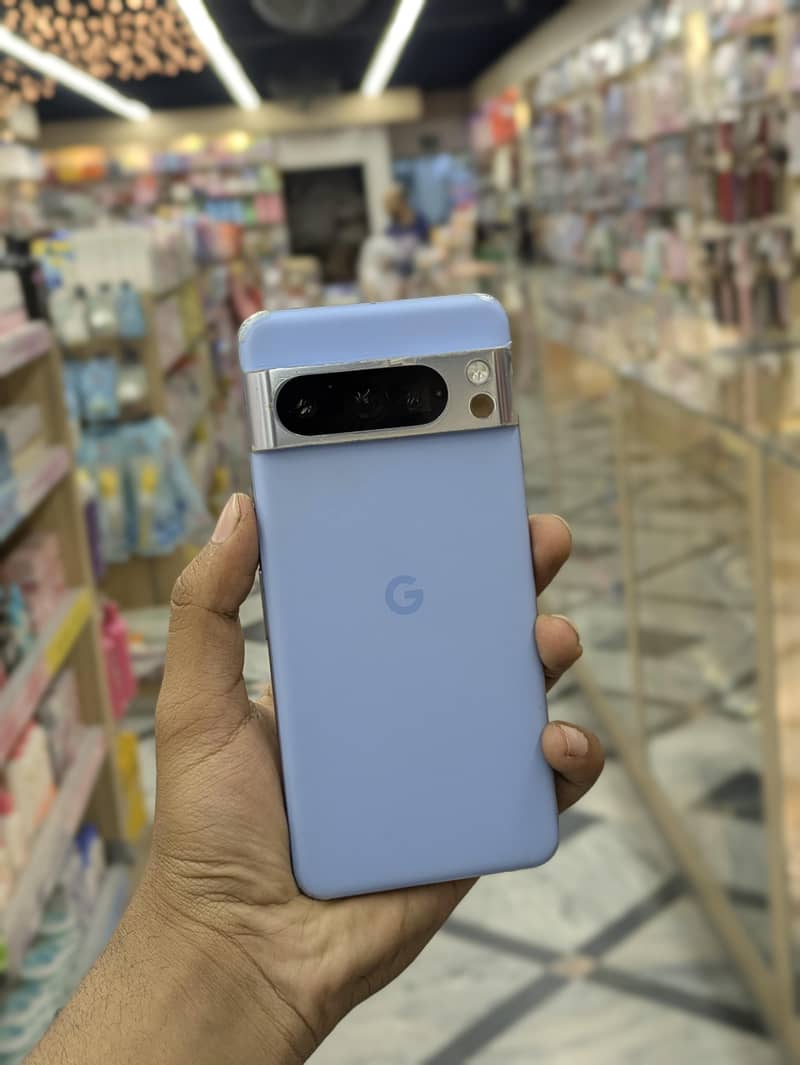 Google pixel 8 pro 0