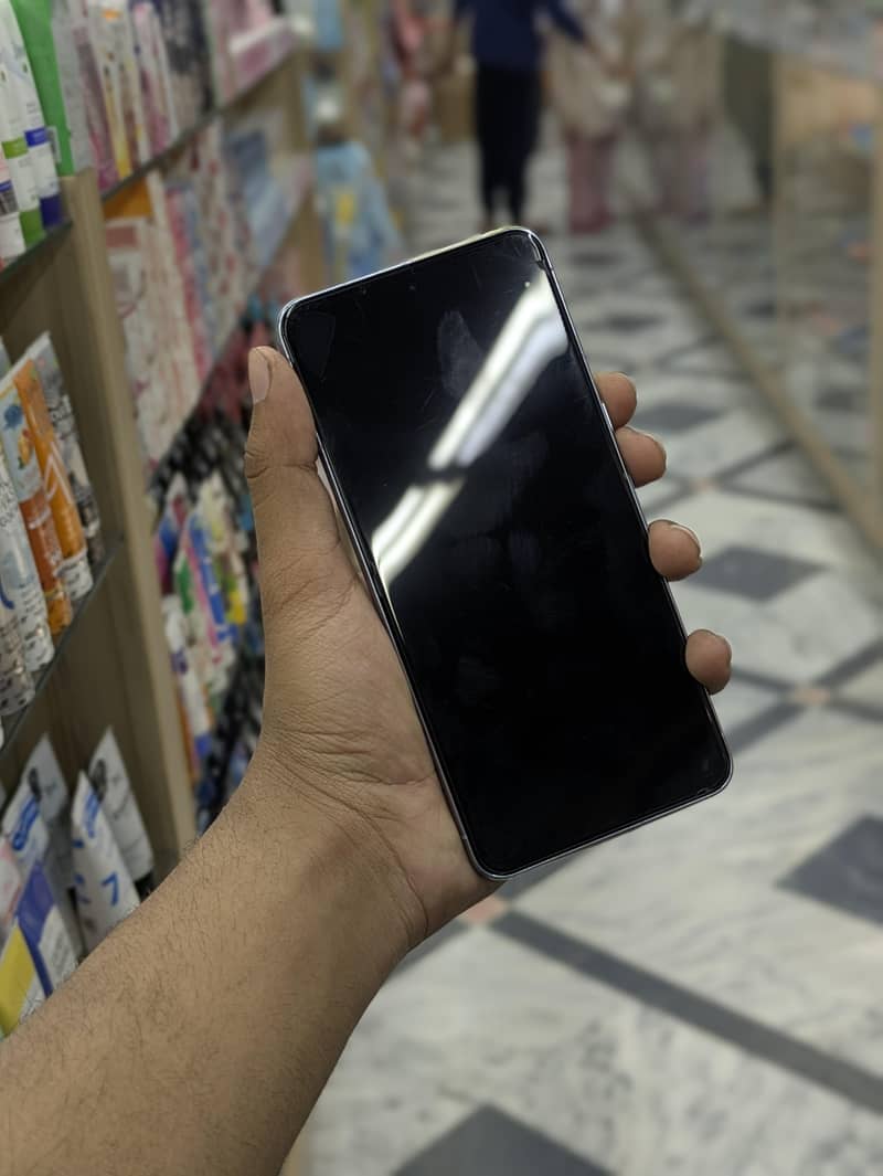 Google pixel 8 pro 1