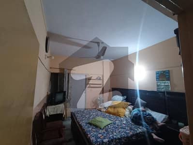 950 Sq. ft Flat Available For Sale In For Sale In Gulistan E Jouhar Block 20