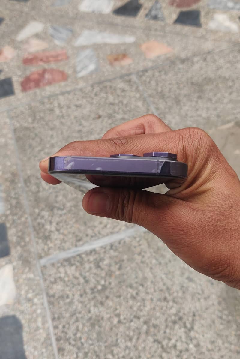 Apple Iphone 14 Pro 3