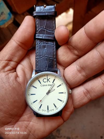 4 men and 3 kids watches (whatsapp 03336988696)