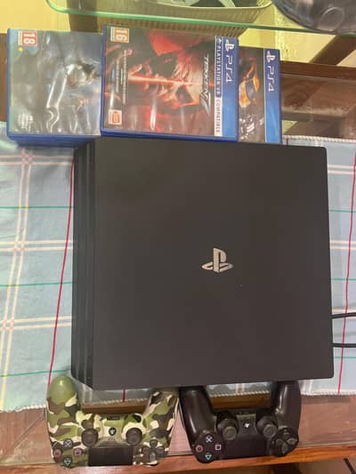 ps4 pro 4 month used with box demond 1 lakh urgent sale with 7 games