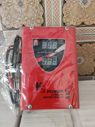 High Quality 30 Amp Battery Charger for Sale