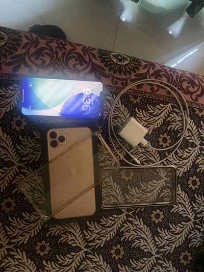 Iphone 11 pro max water pack