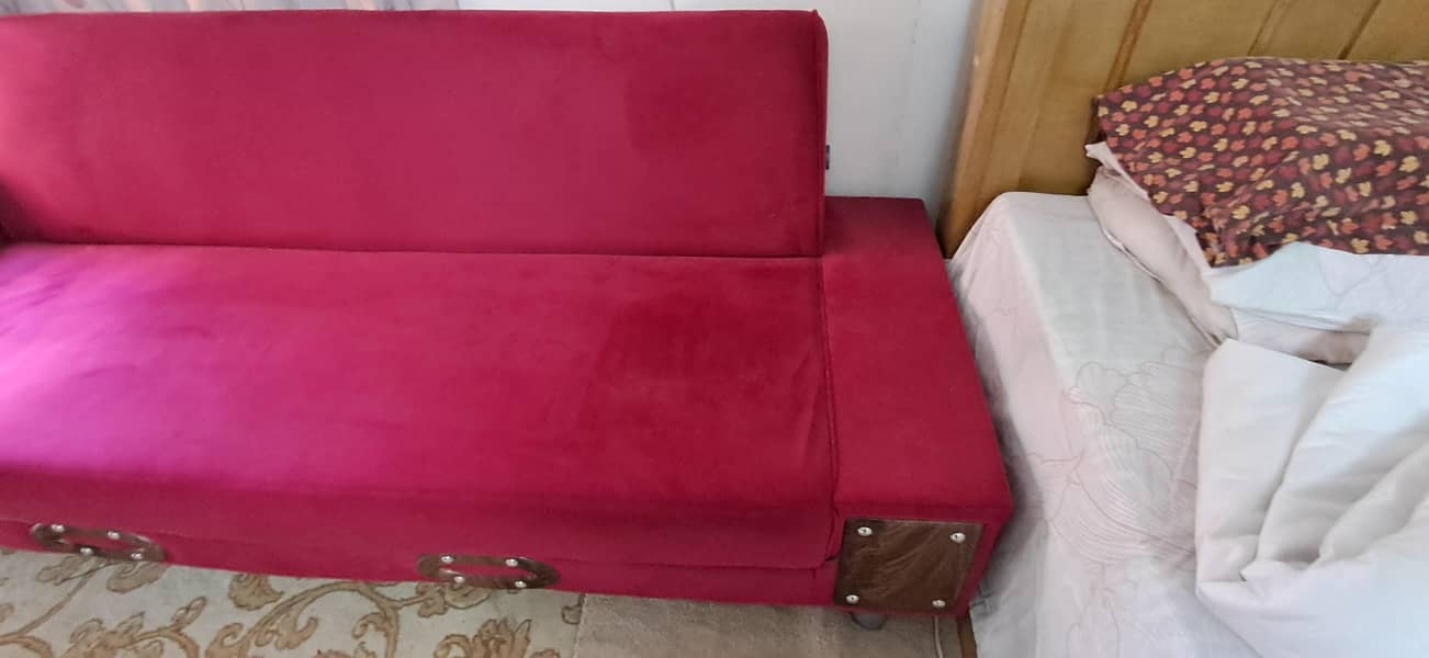 Sofa come bed 0