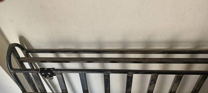 Suzuki every ki chat wala janghla school back rakhny k liya