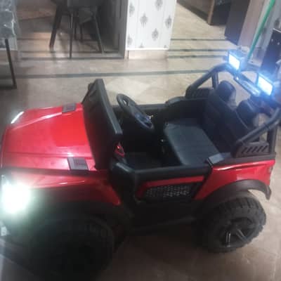 Kids electrical Jeep in awesome condition