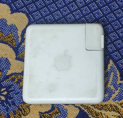 *87W Type-C Fast Charger for MacBook Pro*