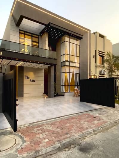 One Of Most Luxurios 10 Marla House Available For Rent IN Dha Phase 6