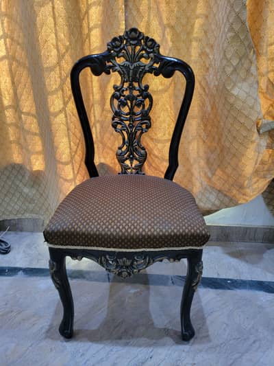 set of 6 dinning chairs