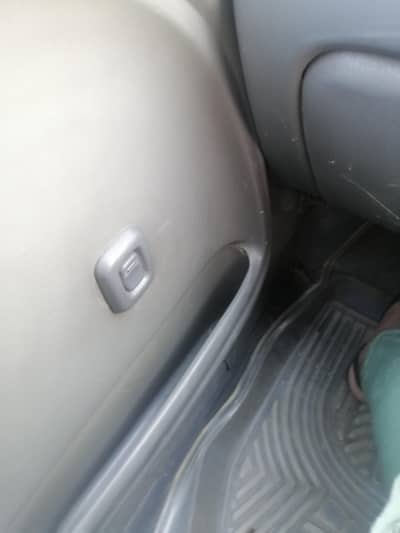 contect  in   between  02:00  and 10:00