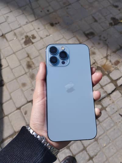 I phone 13 pro max pta approved with box