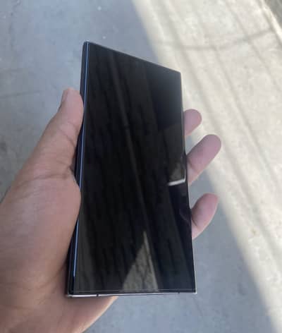 Samsung S23 ultra.    12/256