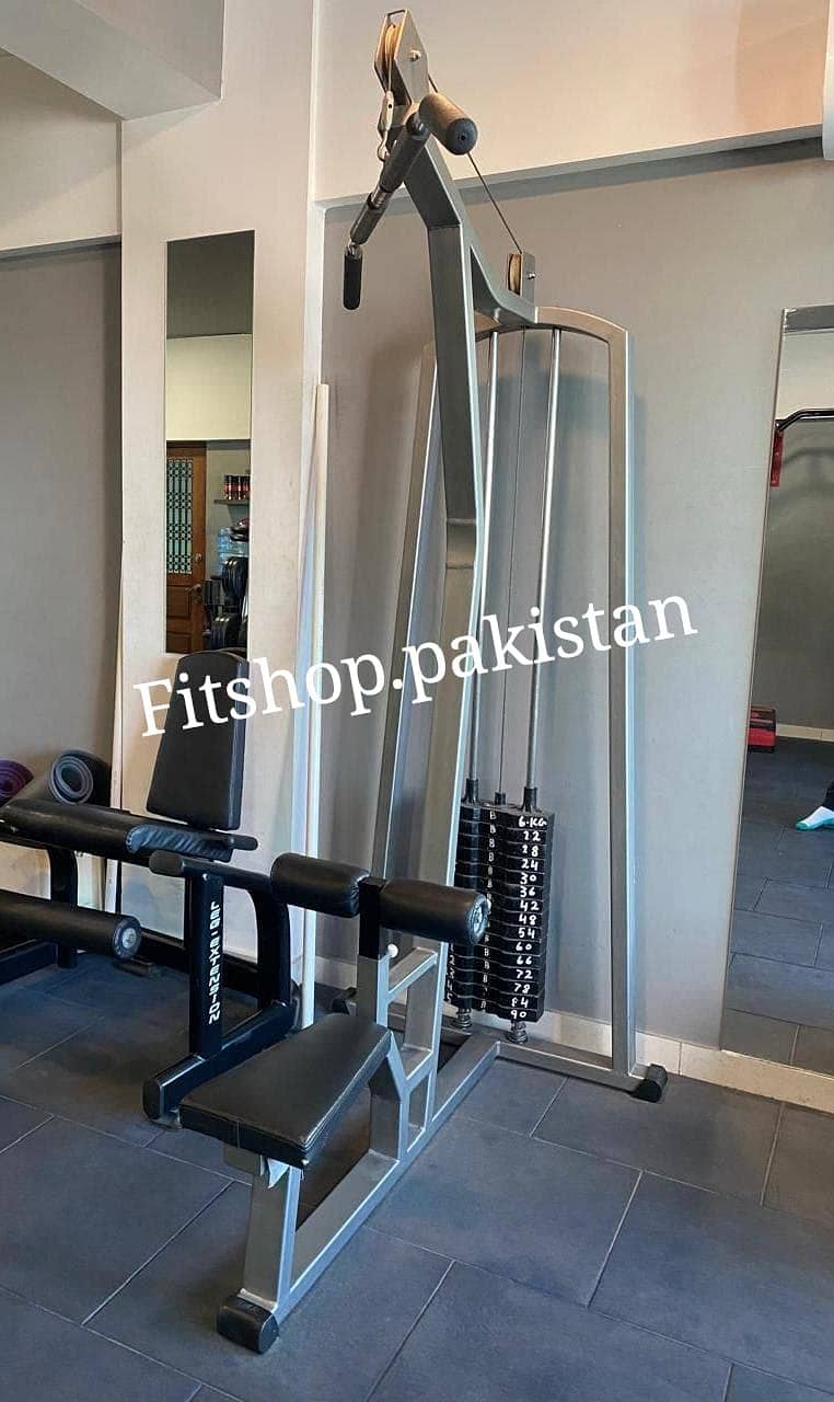 Lat pulldown machine 0