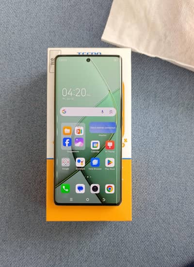 Tecno Spark 20 pro plus 8/256GB With box and charger
