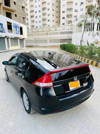 Honda insight Hybrid Full option 2010/2014 Black