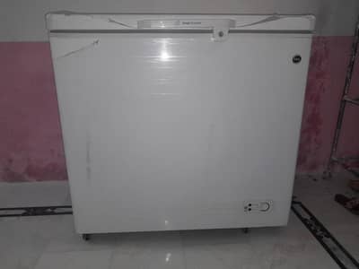 pel frezer for urgent sale 03119899500