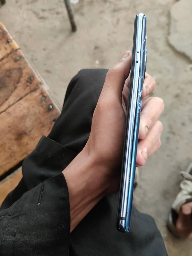 one plus 7t 4
