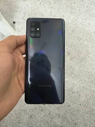 Samsung A71 128GB Black colour Condition 8/10.