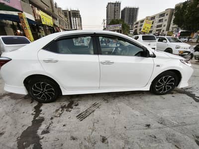 Toyota Corolla Altis Grande 2018